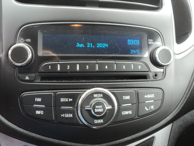 ** CHEVROLET TRAX LT AWD 2014 **