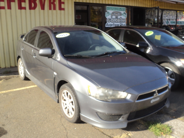 ** MITSUBISHI LANCER SE 2011 **