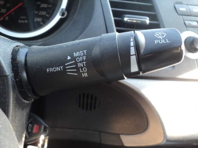 ** MITSUBISHI LANCER SE 2011 **