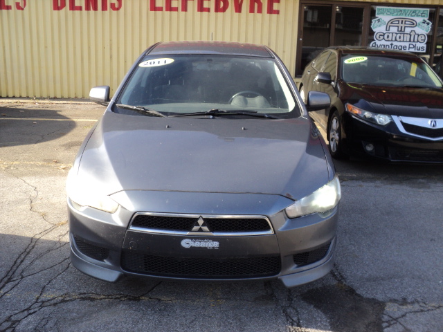 ** MITSUBISHI LANCER SE 2011 **