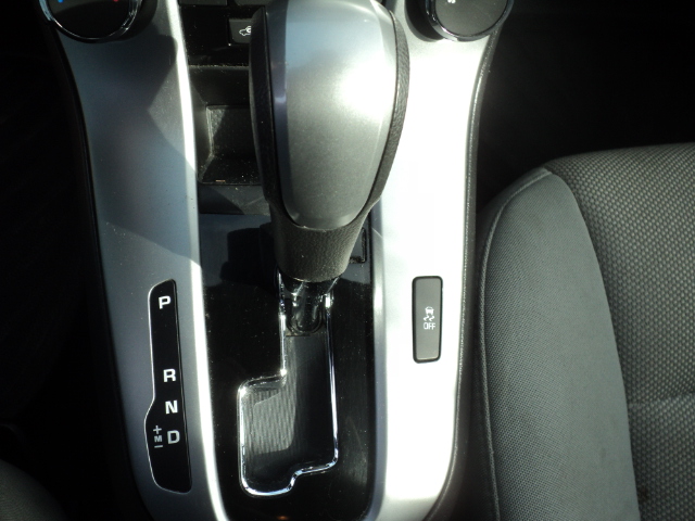 ** CHEVROLET CRUZE LT 2012 **